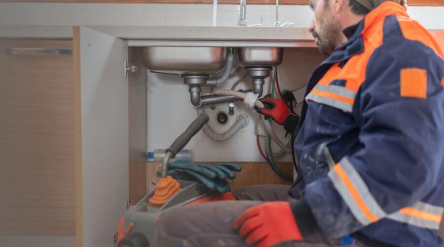 Professional slab leak plumber services in Fabens, TX